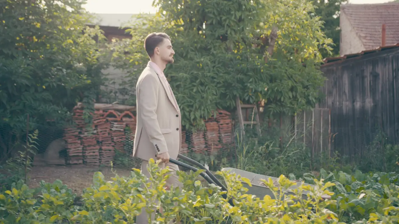 Village gentleman – fotografie 13